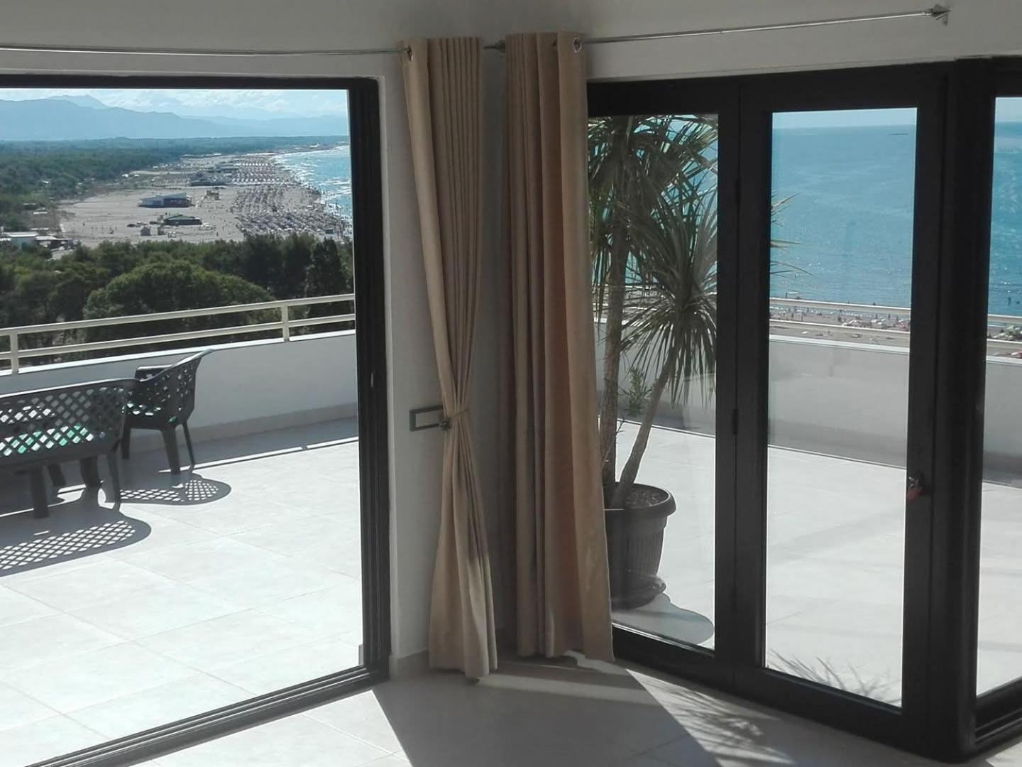 Plaza Apartman *